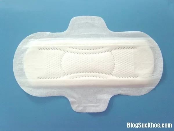 Thói quen dùng băng vệ sinh không đúng cách gây vô sinh