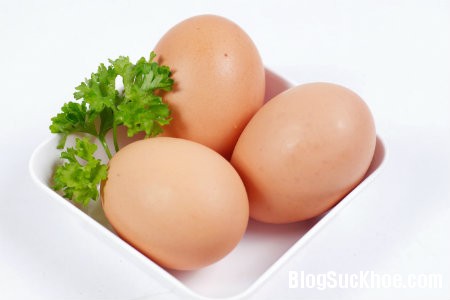 trung2 Một số loại thực phẩm giúp rụng trứng đều