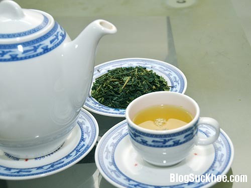 130 Một số cách chế biến trà đơn giản giúp hạ huyết áp