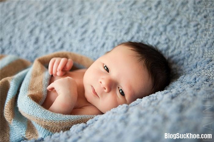 1111 Những điều cần chú ý khi chăm sóc trẻ sơ sinh 2 tuần tuổi