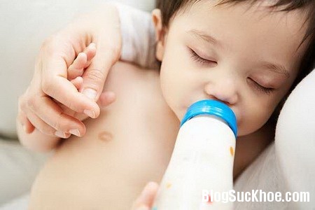 1178 Công dụng của sữa dê đối với trẻ sơ sinh