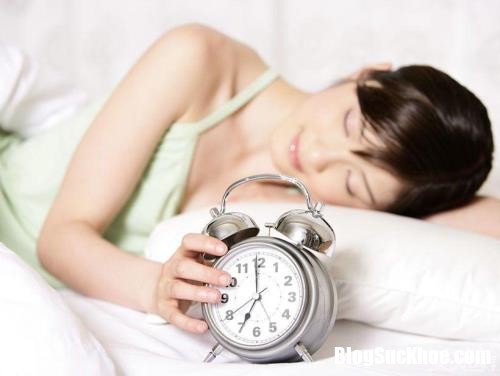 nbn lam gi de ngu ngon 1 101548428 Cách khắc phục chứng mất ngủ cho phụ nữ trung niên