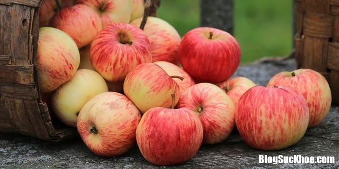 red apples 1521577242 221301364 Những thực phẩm giúp bệnh nhân tiểu đường không lo bị tăng đường huyết