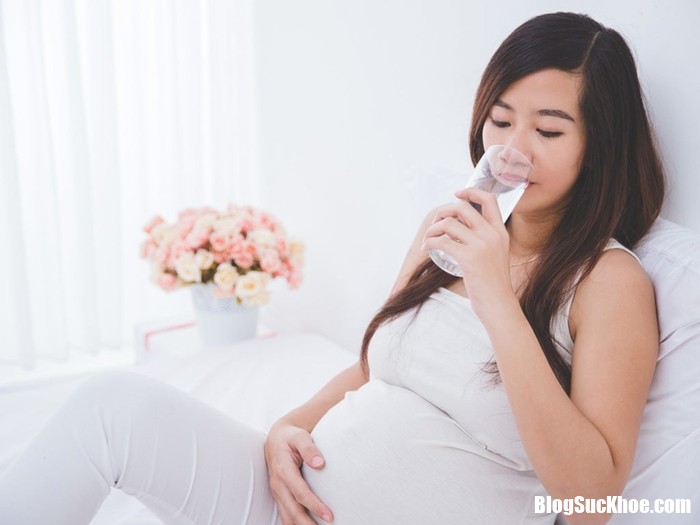 dau bung duoi khi mang thai thang cuoi me nen biet ro de tranh lo lang 77aa6d Dấu hiệu nhận biết và biện pháp giảm cơn đau chuyển dạ giả