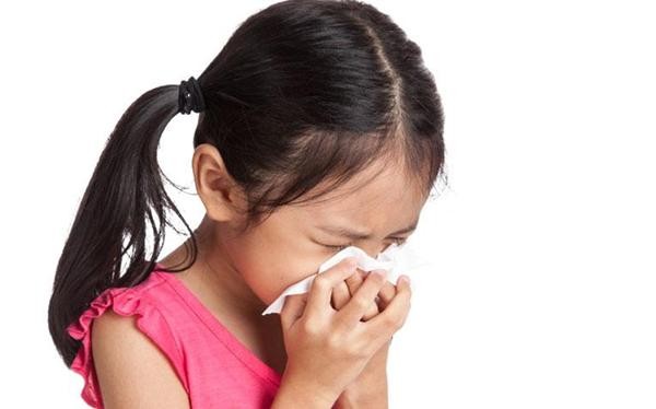 cough home remedies for kids easy cold cough remedies 1520225739 496 width764height476 1522293276 449 width600height374 Chưng củ cải trắng chữa ho, trị cảm hiệu quả cho trẻ