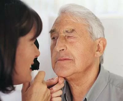 Biện pháp chăm sóc mắt khi có tuổi