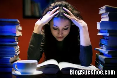 Mẹo giữ sức khỏe cho người hay thức khuya