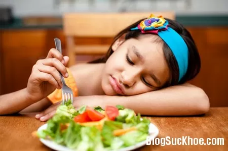 Mẹo trị chứng biếng ăn của bé