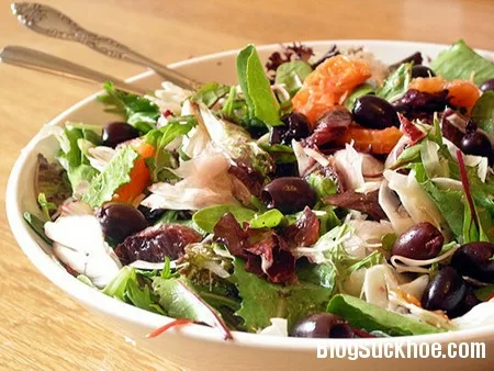 8 loại salad giàu năng lượng