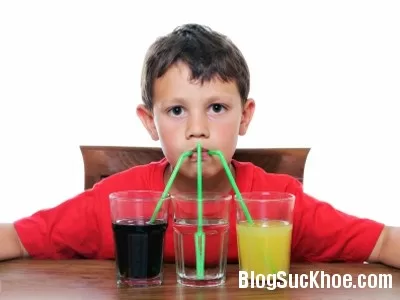 Nước ngọt có ga ngăn chặn sự phát triển của não bộ trẻ em