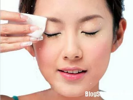 Chăm sóc da mặt trước khi đi ngủ