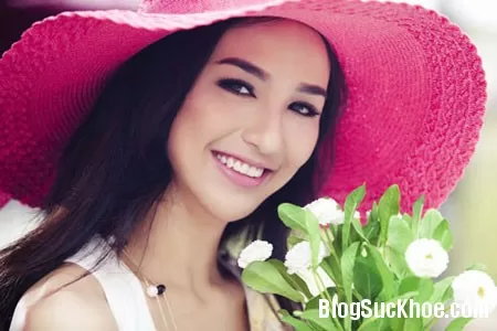 Những cử chỉ khiến chàng phát yêu nàng
