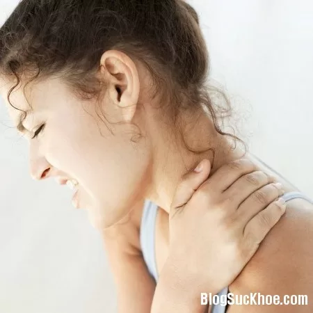 Điều trị bệnh đau cổ