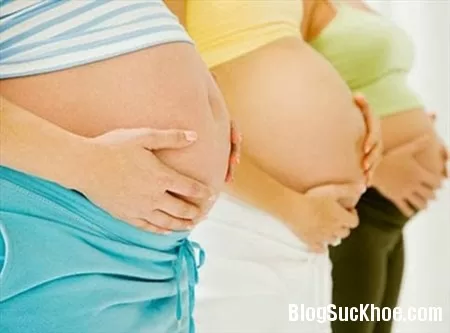 Để mẹ bầu không bị rạn da khi mang thai