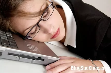 Chứng buồn ngủ ngày nói lên điều gì ?
