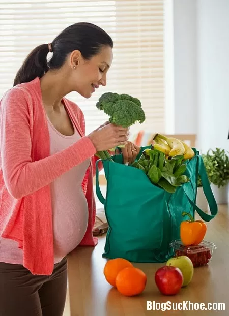 Thực phẩm giúp nuôi dưỡng làn da khi bầu bí