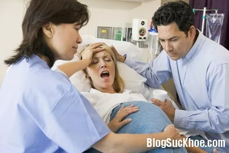 Mẹo hay giúp mẹ bầu vượt cạn nhanh chóng