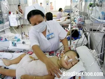 Biểu hiện khi trẻ bị viêm màng não