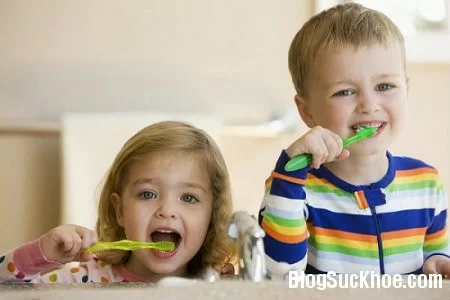 Tìm hiểu cách phòng sâu răng cho trẻ