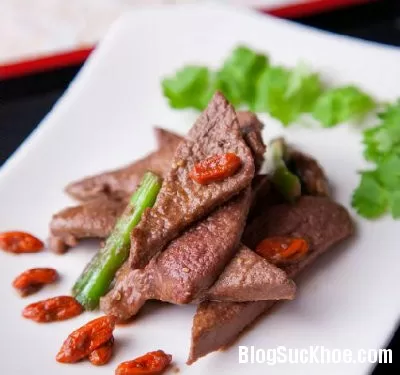7 món ăn không tốt cho sức khỏe trẻ nhỏ