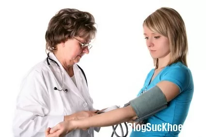 8 cách giúp hạ huyết áp không cần dùng thuốc