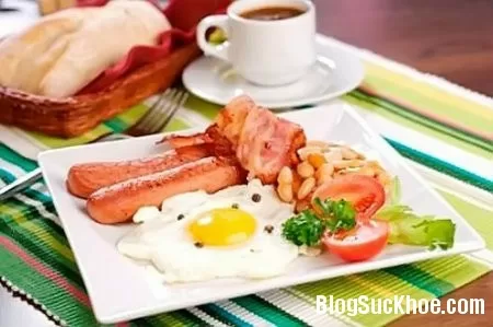 Mẹo ăn sáng giúp bạn giảm cân