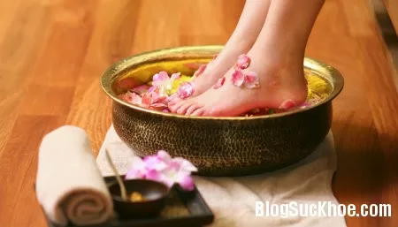 Tác dụng của liệu pháp ngâm, rửa chân trị bệnh