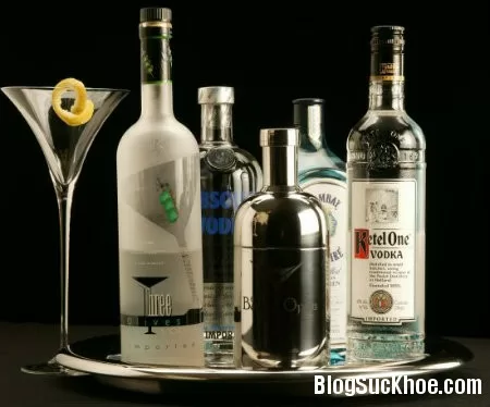 Những công dụng tuyệt vời chưa biết của rượu Vodka