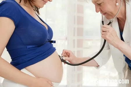 Dấu hiệu lâm sàng tắc mạch ối