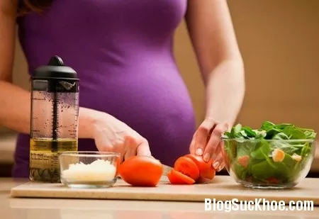 6 điều mẹ bầu cần lưu ý và mùa hè