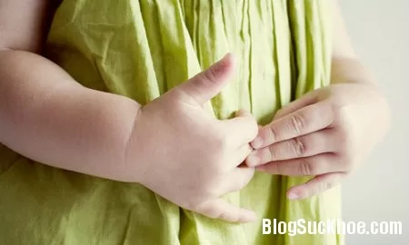 Triệu chứng trẻ bị viêm ruột thừa