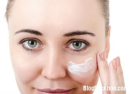 Các bước dùng mỹ phẩm chăm sóc da mặt