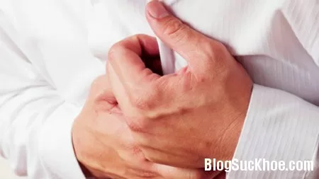 Dấu hiệu và nguyên nhân chứng đau tim, ngừng tim
