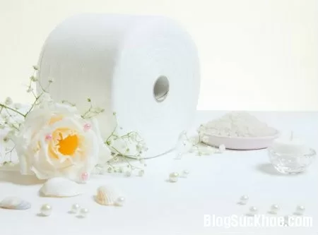 Dùng giấy vệ sinh khi đi tiểu dễ bị bệnh phụ khoa