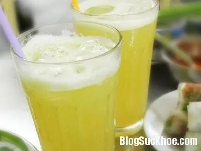 Những nguy cơ tiềm ẩn khi uống nước mía