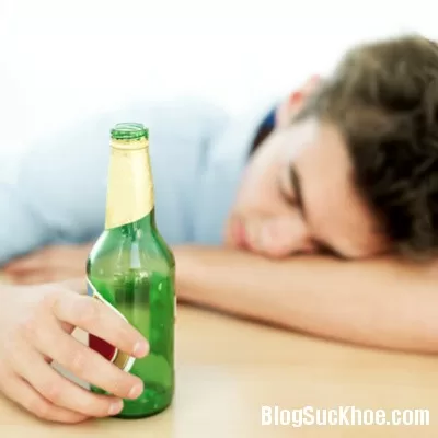 Cách chăm sóc người bị say rượu