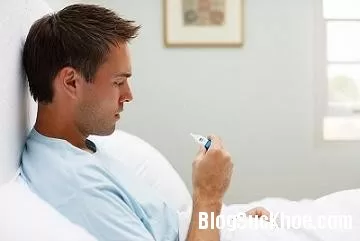 Những dấu hiệu nhiễm HIV ban đầu ở nam giới