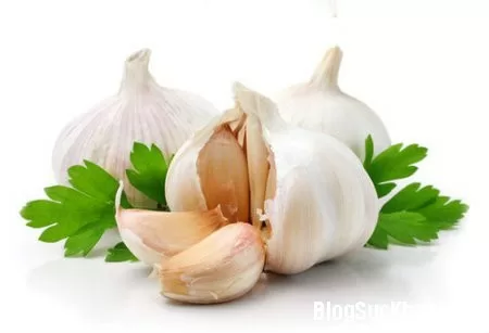 Cách dùng tỏi làm đẹp, chữa bệnh