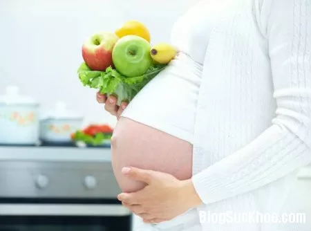 Mẹ bầu lưu ý khi ăn trái cây