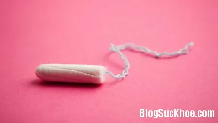 Nguy hiểm tiềm ẩn khi dùng băng vệ sinh và tampon