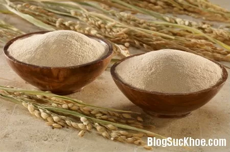 Cách tẩy da chết với gạo