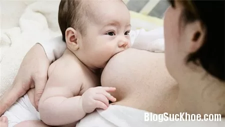 Áp xe ngực khi đang cho con bú