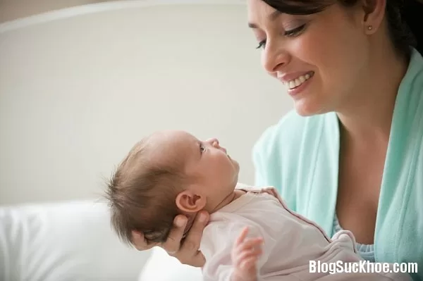5 sai lầm khi chăm sóc trẻ sơ sinh