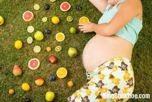 Những cấm kỵ khi  mẹ bầu ăn hoa quả