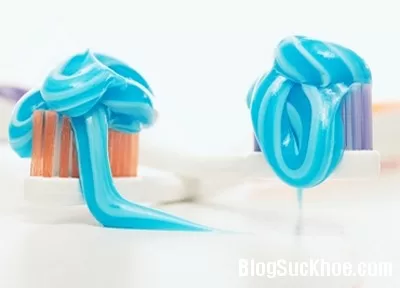 Trị hôi chân nhanh chóng bằng kem đánh răng