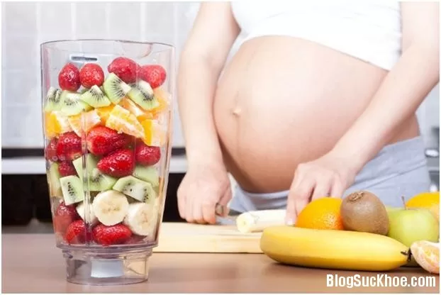 3 tháng giữa thai kỳ mẹ bầu nên và không nên ăn gì?