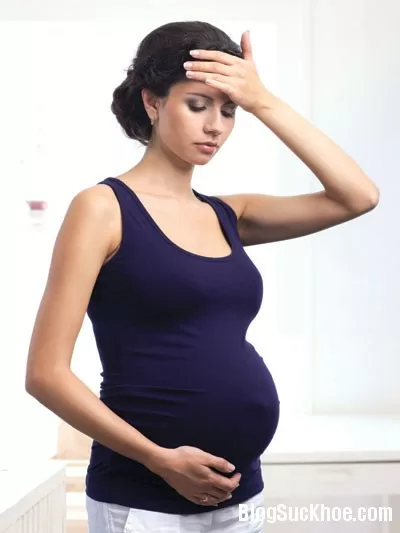 Chữa đau đầu cho bà bầu không cần dùng thuốc