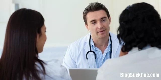 Triệu chứng lâm sàng hội chứng buồng trứng đa nang