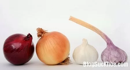 Cần kiêng gì và ăn gì khi bị hôi nách?