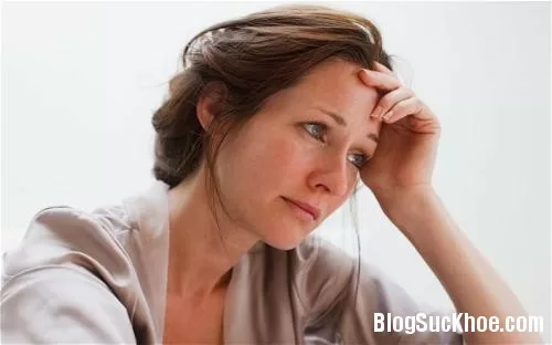 Những biểu hiện của người bị mãn kinh sớm